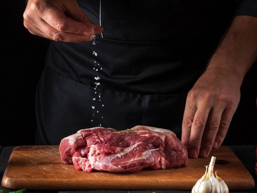 Cómo planificar las compras de carne al vacío para tu restaurante